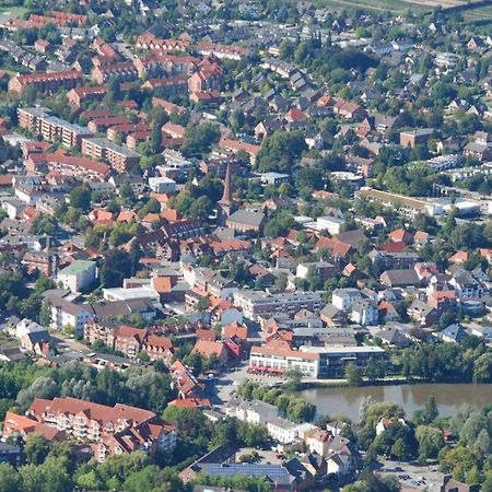 Hotel Diamant Wedel Zewnętrze zdjęcie