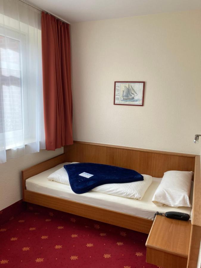 Hotel Diamant Wedel Zewnętrze zdjęcie